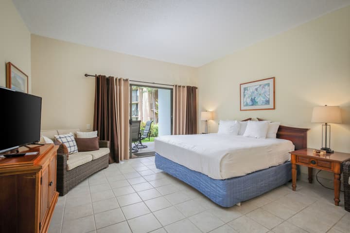 Royal Sea Cliff Kona by OUTRIGGER