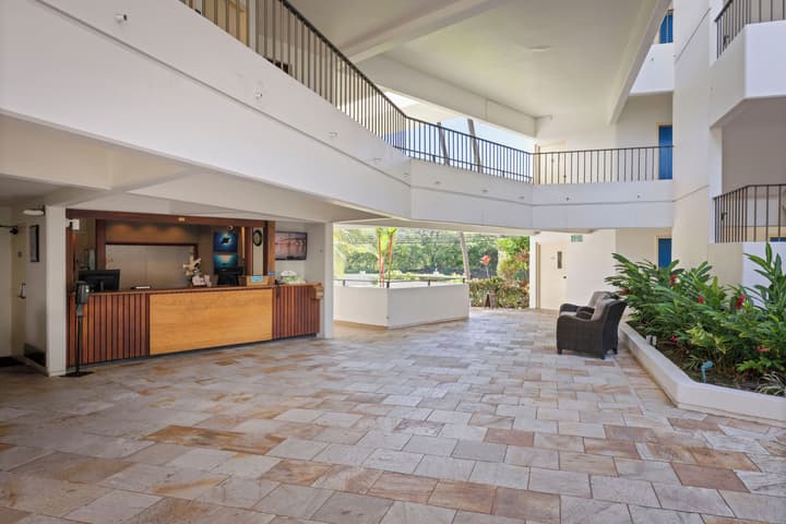 Royal Sea Cliff Kona by OUTRIGGER