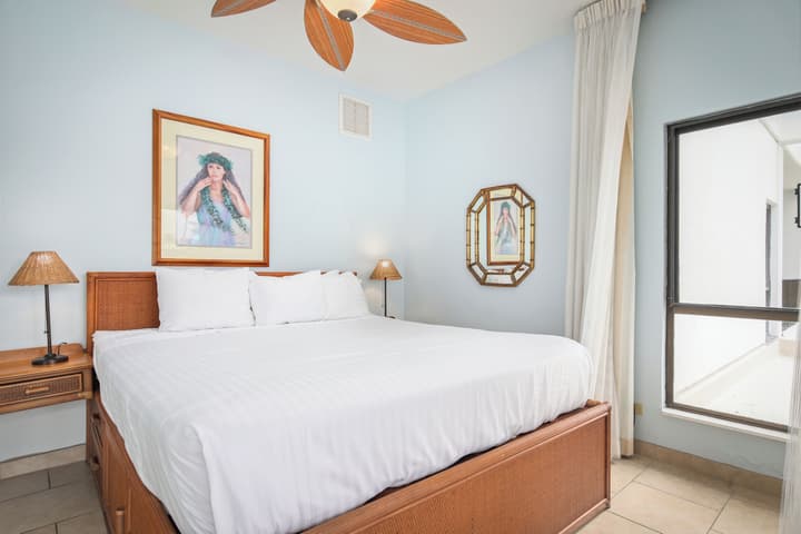 Royal Sea Cliff Kona by OUTRIGGER