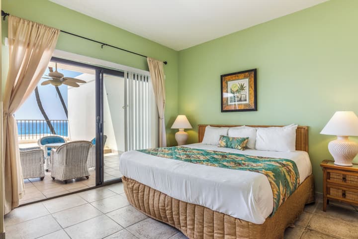 Royal Sea Cliff Kona by OUTRIGGER