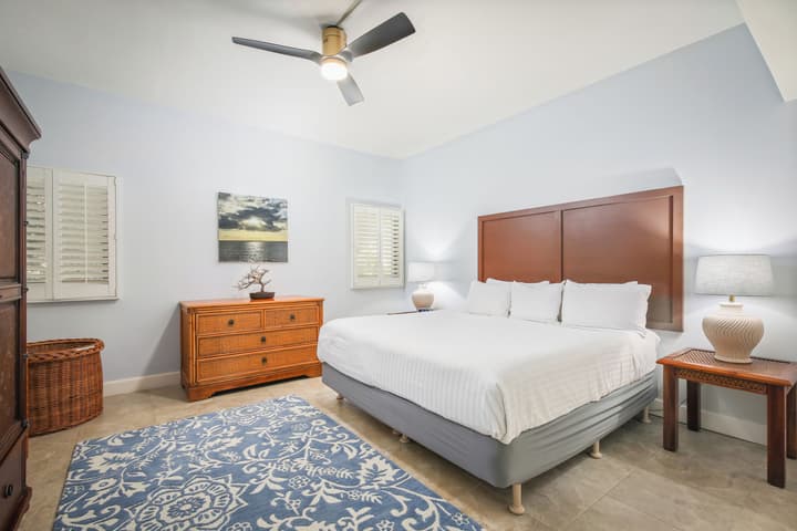 Royal Sea Cliff Kona by OUTRIGGER
