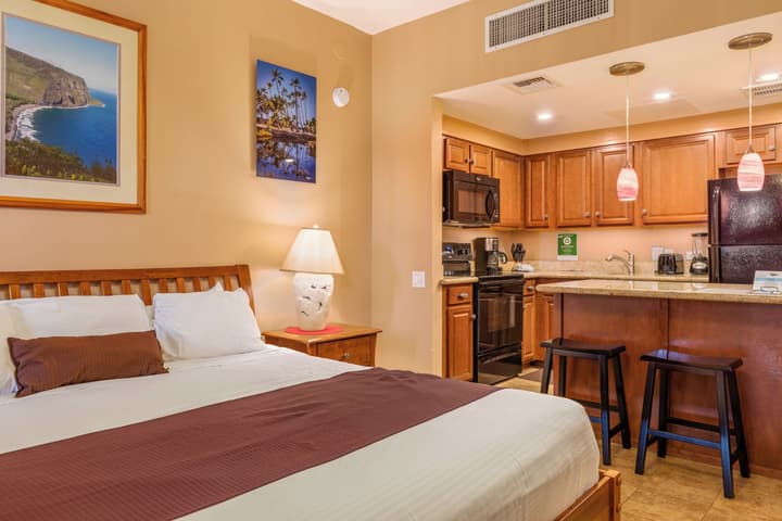 Royal Sea Cliff Kona by OUTRIGGER