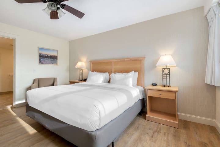 Seasider Motel