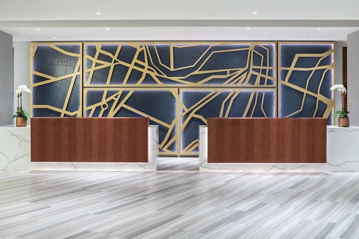 DoubleTree by Hilton Hotel Newark Airport