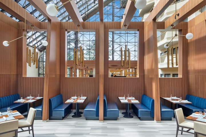 DoubleTree by Hilton Hotel Newark Airport