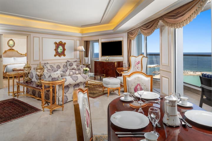 Hilton Alexandria Corniche
