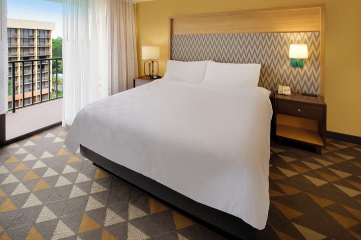 Holiday Inn & Suites Orlando SW - Celebration Area by IHG