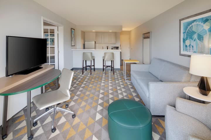 Holiday Inn & Suites Orlando SW - Celebration Area by IHG