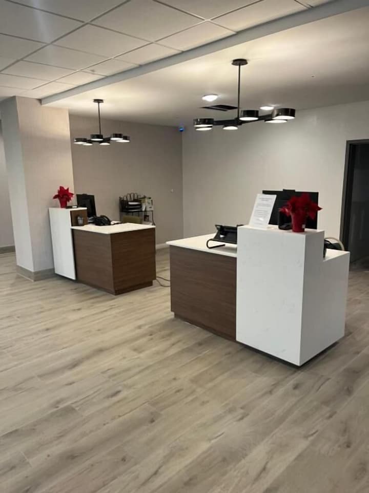 La Quinta Inn & Suites by Wyndham Nashville Airport/Opryland