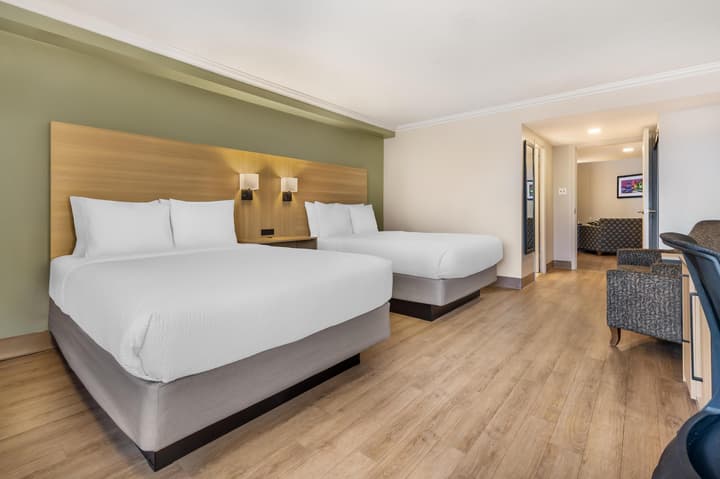 Best Western Plus Ottawa City Centre