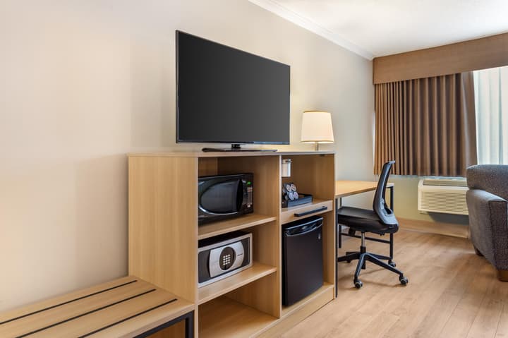 Best Western Plus Ottawa City Centre