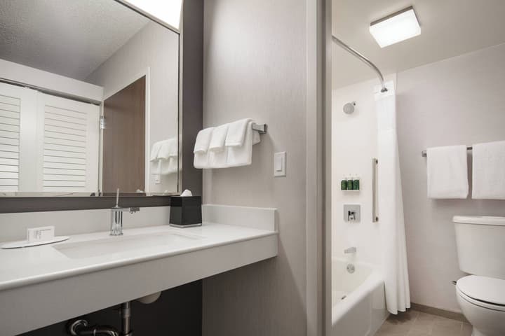 Courtyard By Marriott Palm Springs