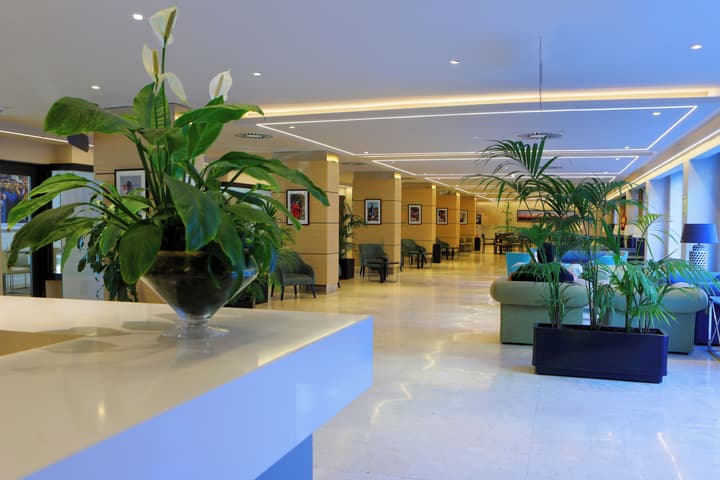 Aparthotel PYR Fuengirola