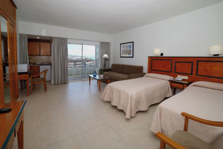 Aparthotel PYR Fuengirola
