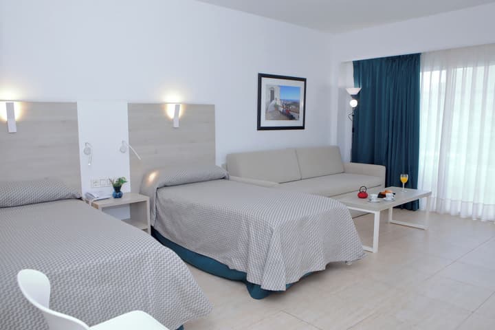 Aparthotel PYR Fuengirola