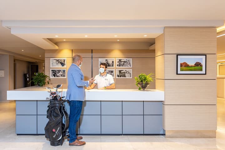 Aparthotel PYR Fuengirola