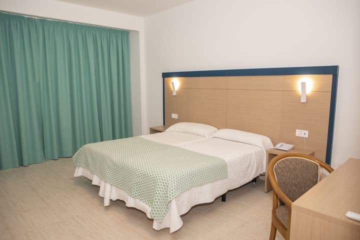 Aparthotel PYR Fuengirola