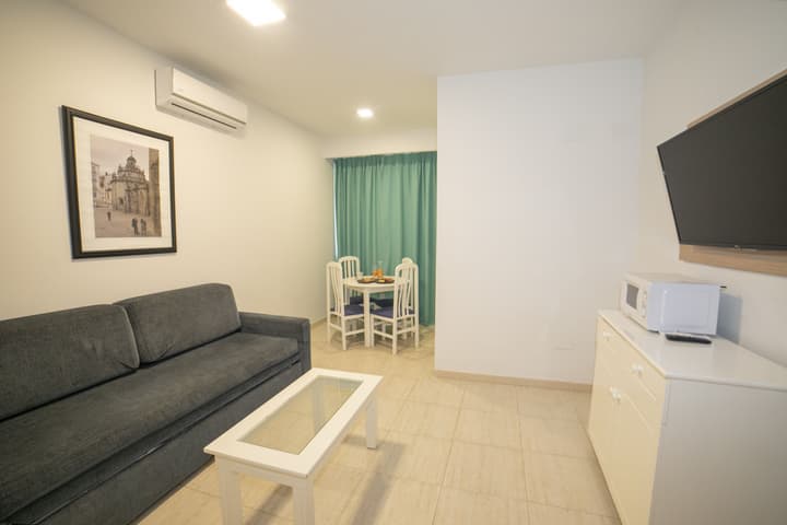 Aparthotel PYR Fuengirola