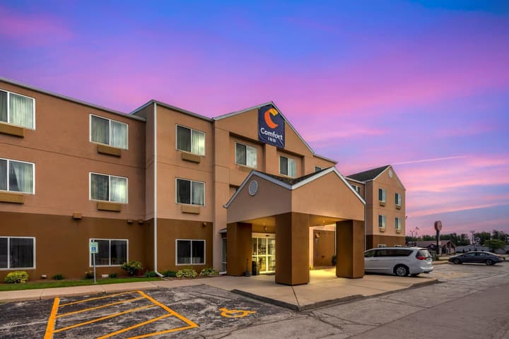 Comfort Inn & Suites Green Bay Stadium Area