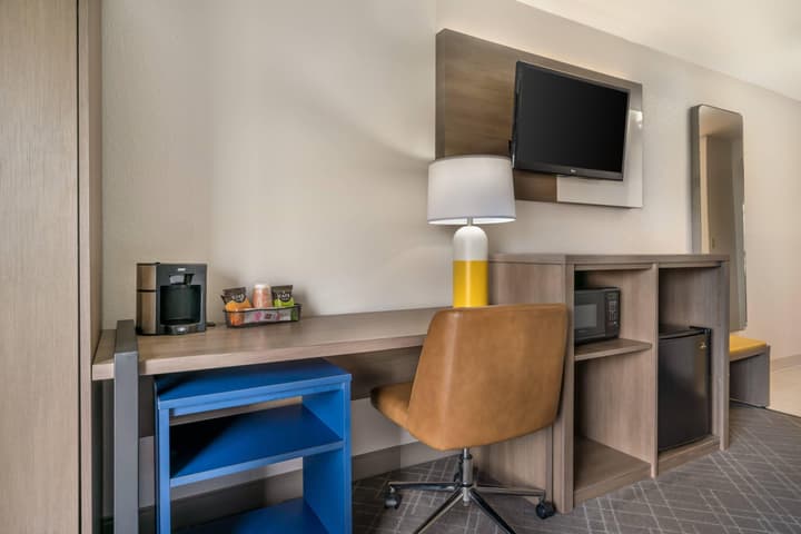 Comfort Inn & Suites Green Bay Stadium Area