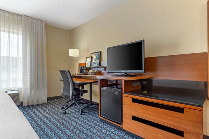 Comfort Inn & Suites Green Bay Stadium Area