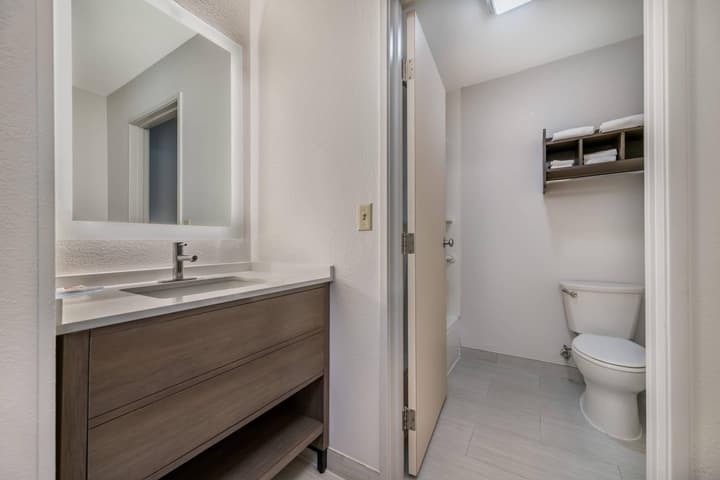 Comfort Inn & Suites Green Bay Stadium Area