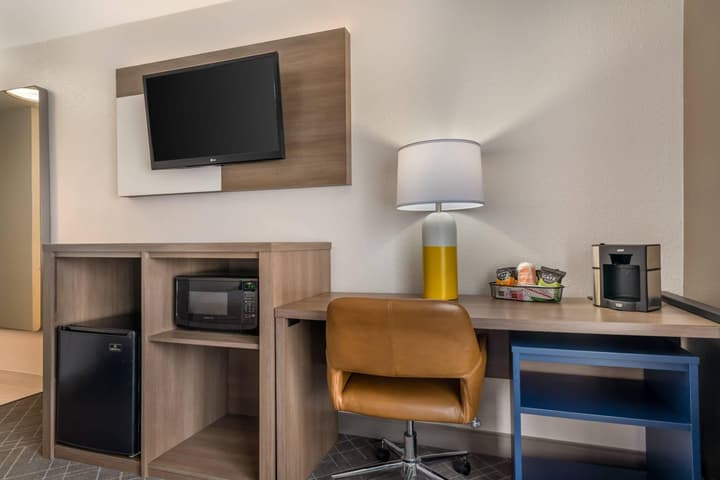 Comfort Inn & Suites Green Bay Stadium Area