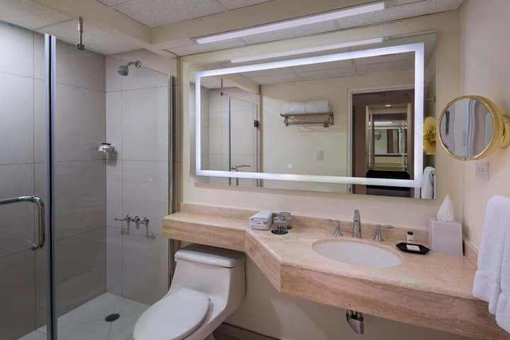 Sheraton Presidente San Salvador Hotel
