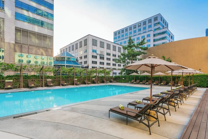 Holiday Inn Bangkok Silom, an IHG Hotel