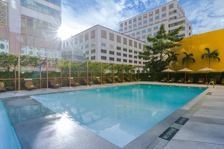 Holiday Inn Bangkok Silom, an IHG Hotel