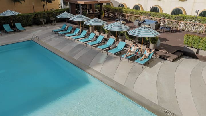 Holiday Inn Bangkok Silom by IHG