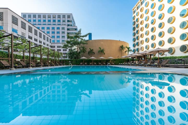 Holiday Inn Bangkok Silom, an IHG Hotel