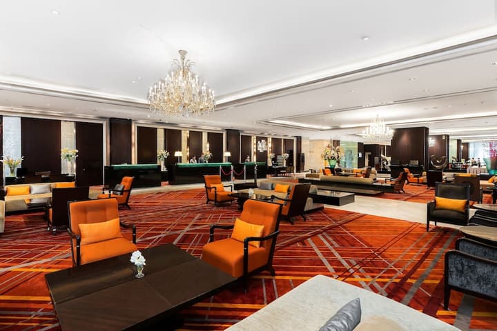 Holiday Inn Bangkok Silom, an IHG Hotel