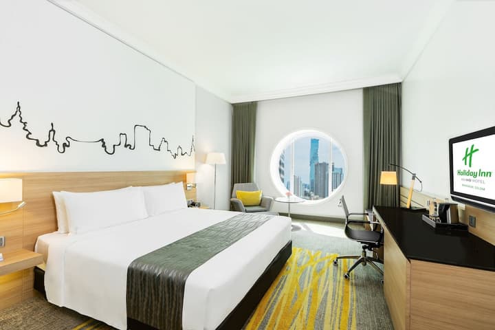 Holiday Inn Bangkok Silom, an IHG Hotel