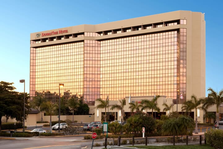 DoubleTree by Hilton Hotel Miami Airport & Convention Center