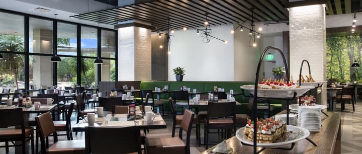 DoubleTree by Hilton Hotel Miami Airport & Convention Center