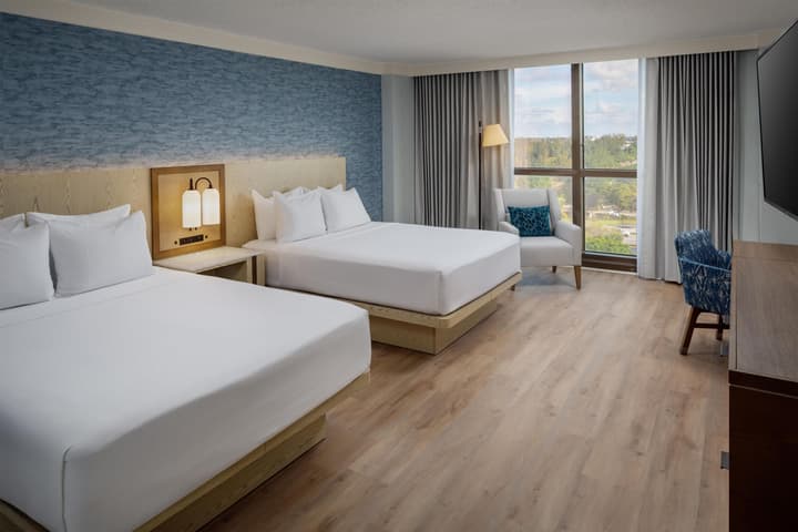 DoubleTree by Hilton Hotel Miami Airport & Convention Center