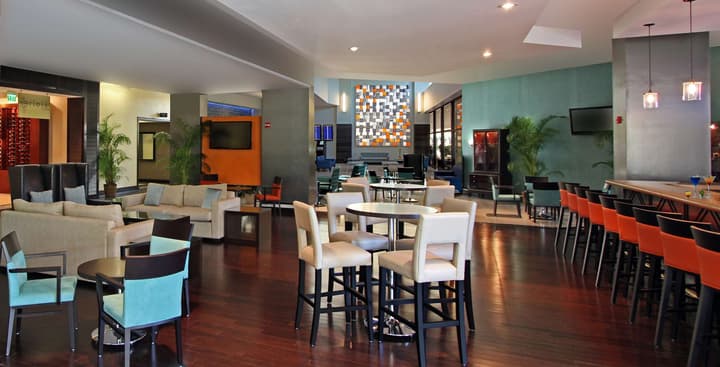 DoubleTree by Hilton Hotel Miami Airport & Convention Center