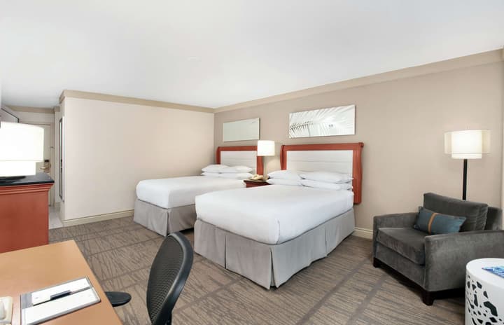 DoubleTree by Hilton Hotel Miami Airport & Convention Center