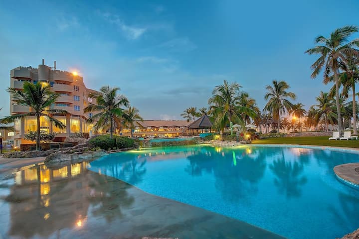Crowne Plaza Resort Salalah, an IHG Hotel