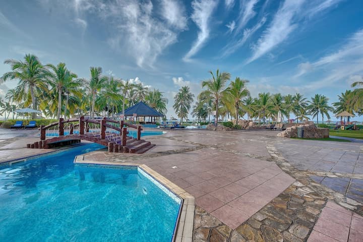 Crowne Plaza Resort Salalah, an IHG Hotel
