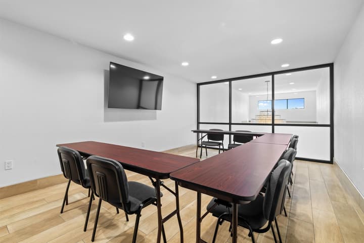 La Quinta Inn & Suites by Wyndham Santa Cruz