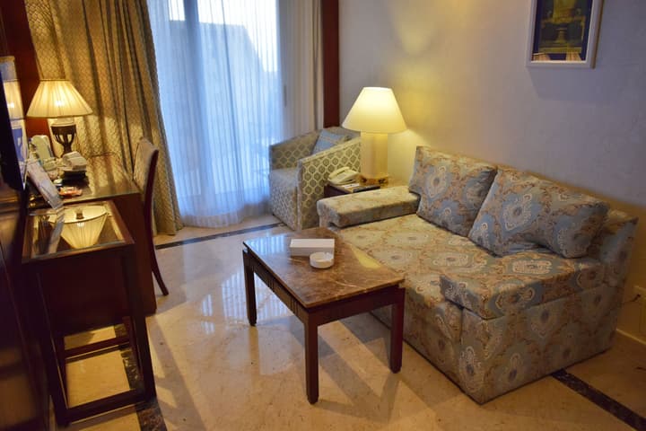 Romance Alexandria Hotel