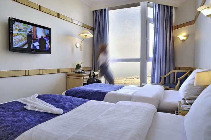Romance Alexandria Hotel