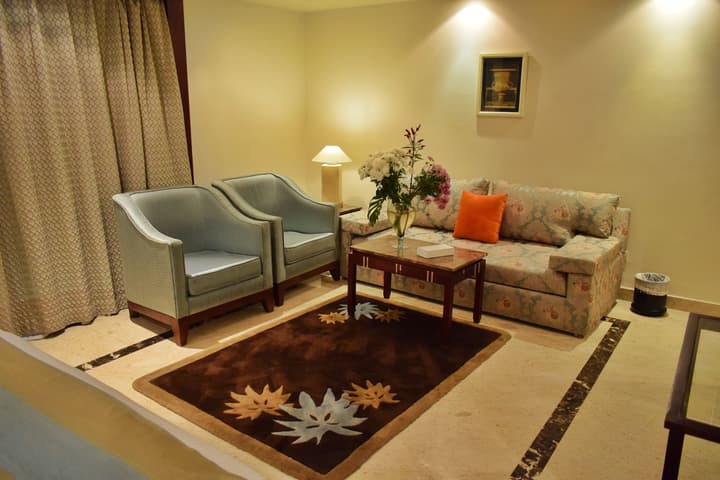 Romance Alexandria Hotel