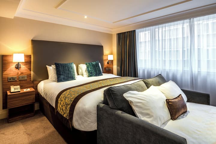 The Marble Arch Hotel, by Thistle