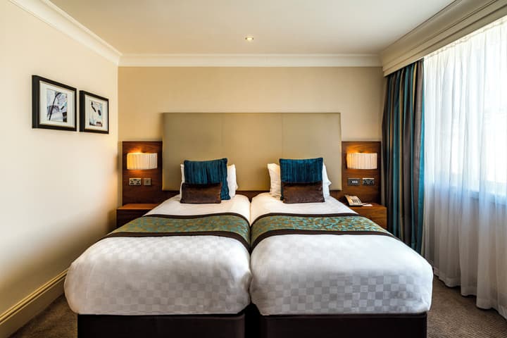 The Marble Arch Hotel, by Thistle