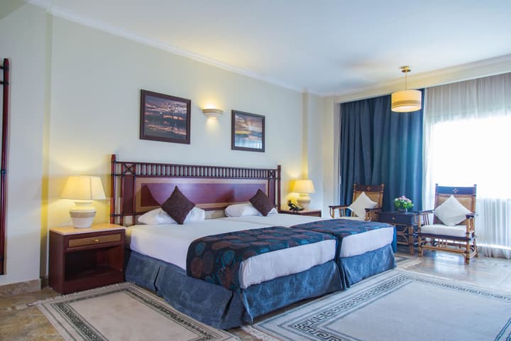Jolie Ville Hotel & Spa Kings Island Luxor
