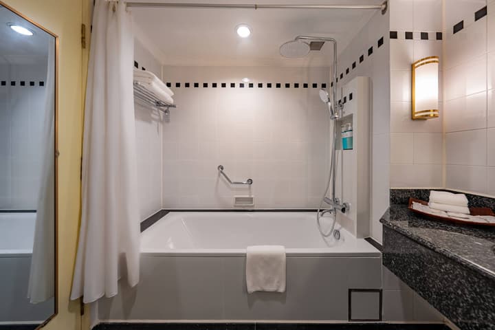 Saigon Prince Hotel