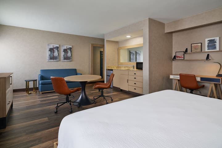 Four Points by Sheraton Salt Lake City Airport
